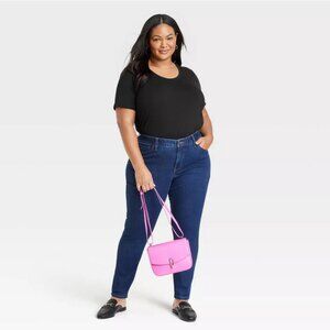 Women's Short Sleeve Relaxed Scoop Neck T-Shirt - Ava & Viv Black 4X